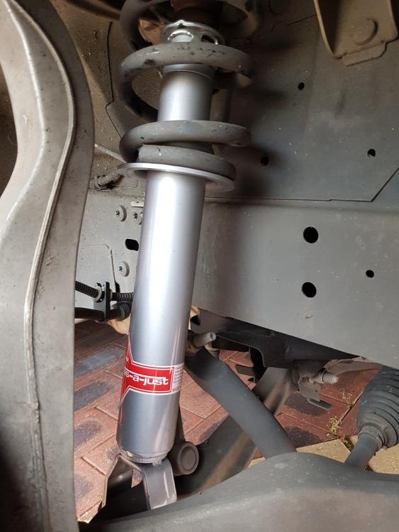 New Front Strut Fitted 17.9.2021-21.jpg